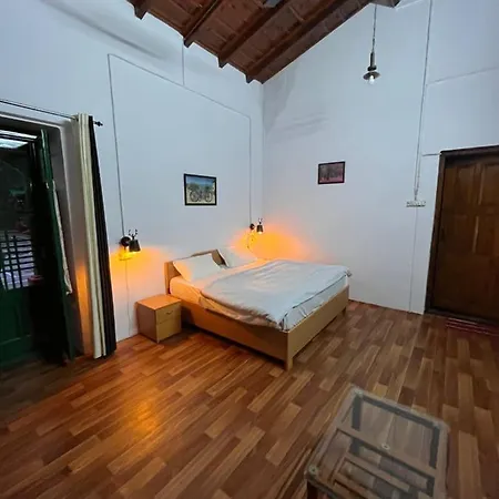 Hilltop Manor Bhimtal Exterior photo