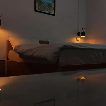 Hilltop Manor Bhimtal Room photo