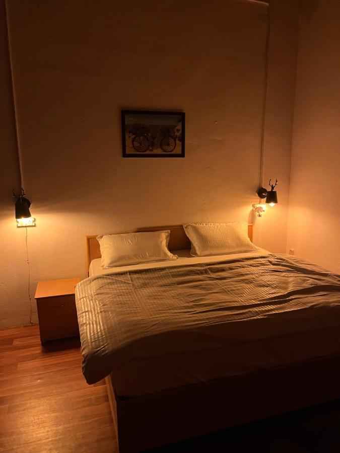 Homestay Hilltop Manor Bhimtal
